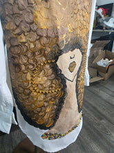 Load image into Gallery viewer, Brown lady