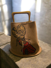Load image into Gallery viewer, Rasta lady
