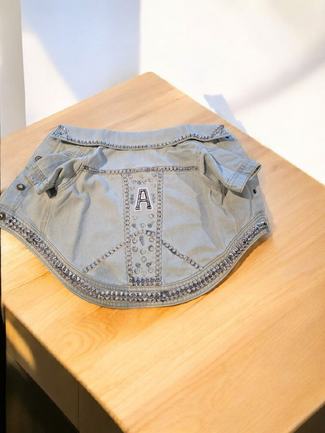 EXCLUSIVE DOGGIE DENIMD