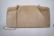 Load image into Gallery viewer, Slouchy clutch
